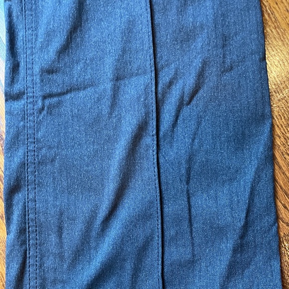 Athleta Charcoal Gray Pants - Size 10 Petite - Picture 6 of 9